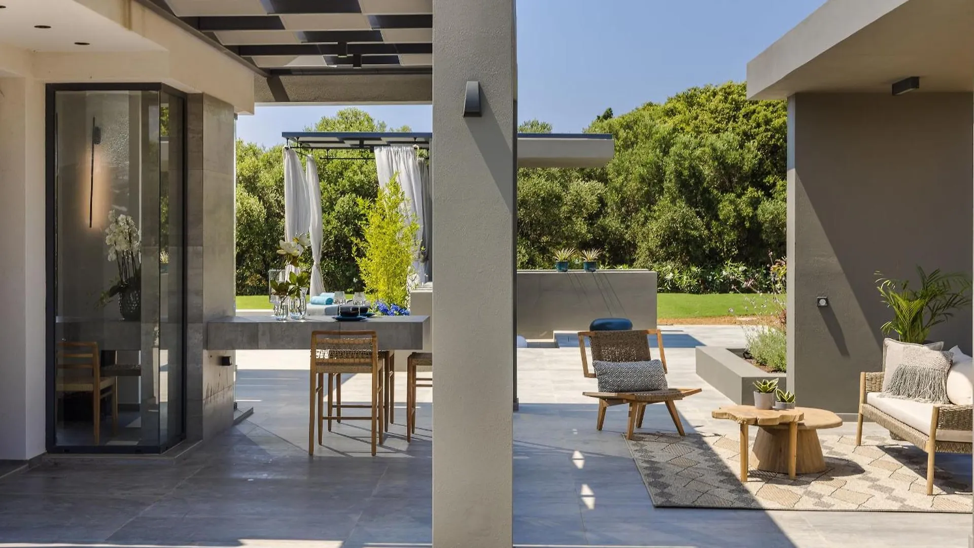 Kaligata Aegiali Luxury Villa