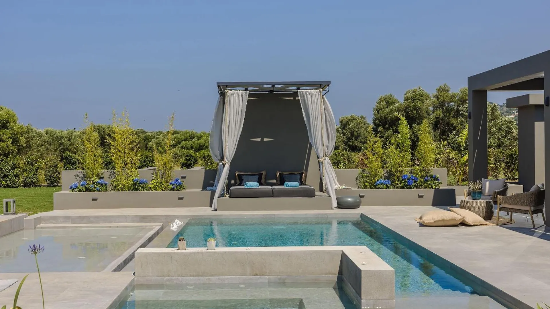 Kaligata Aegiali Luxury Villa 0*,